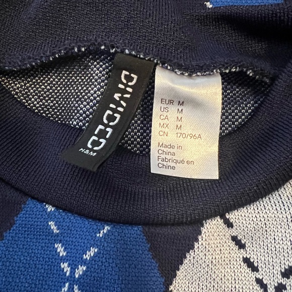 H&M Short dress in a soft jacquard knit size M - Picture 4 of 6